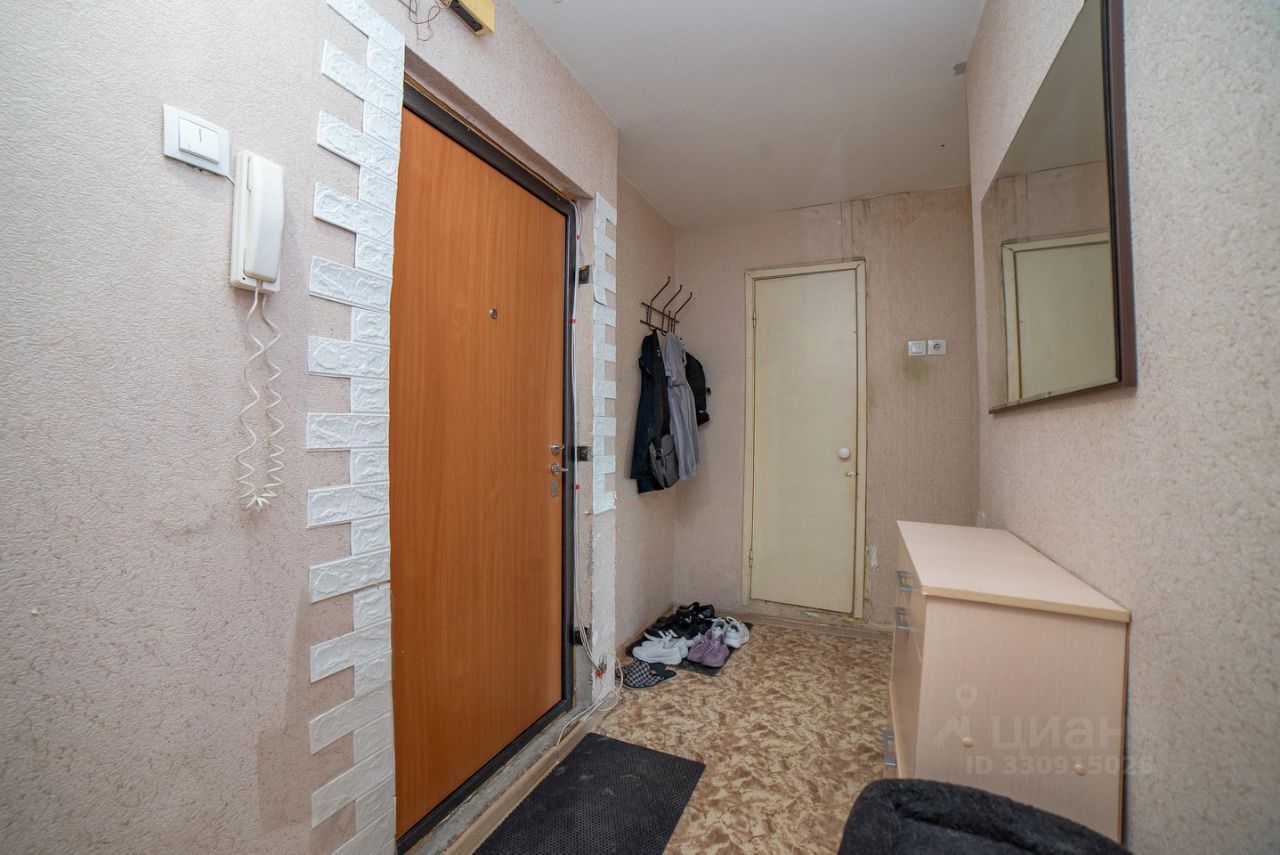 2-комн. кв., р-н Орджоникидзевский, Екатеринбург