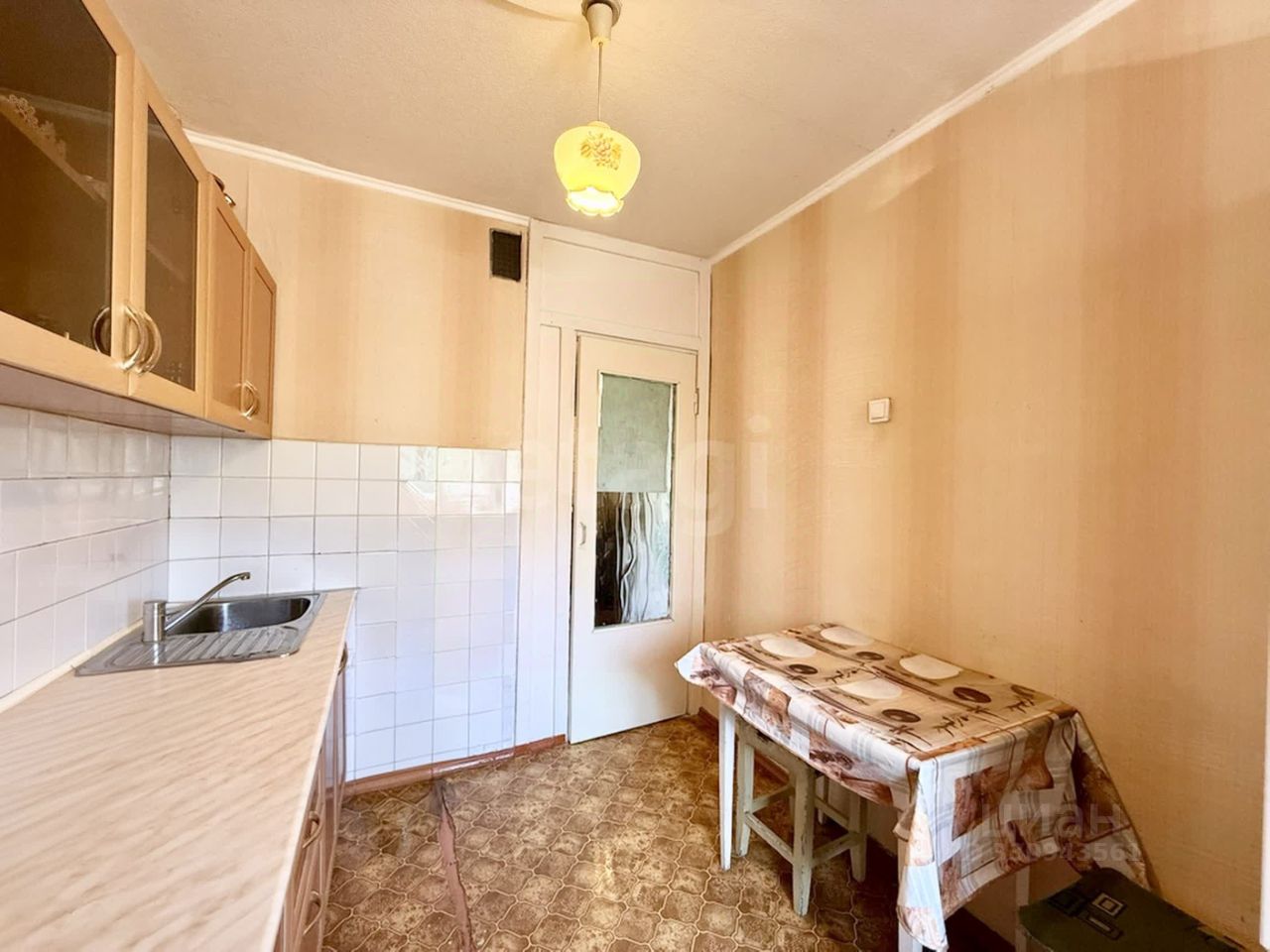 3-комн. кв., р-н Ново-Савиновский, Казань