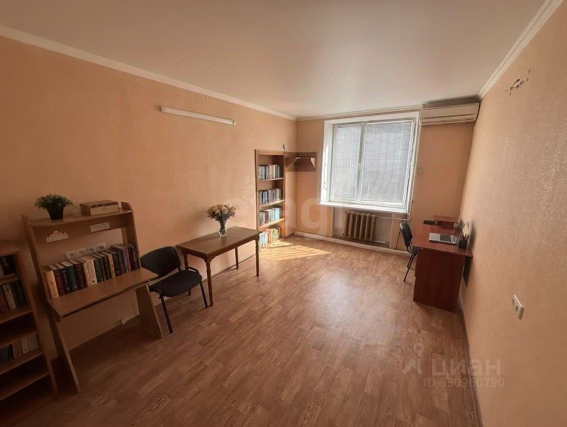 4-комн. квартира в Феодосия