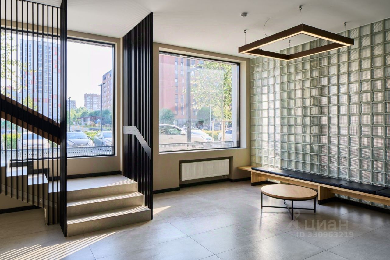2-комн. квартира, 35.5 м² 42