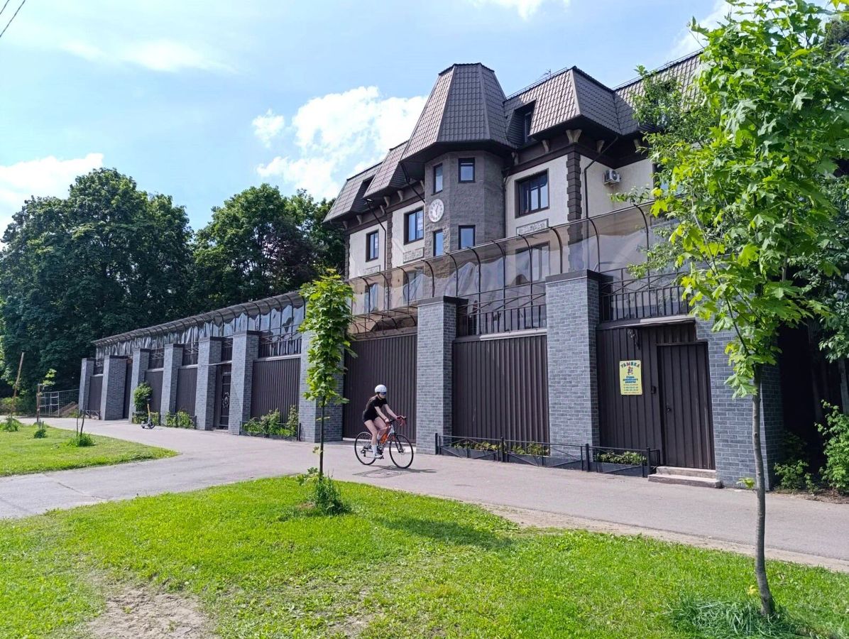 Продается3-комн.квартира,105м²