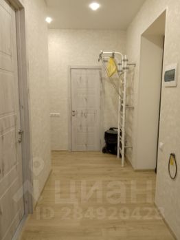 2-комн.кв., 56 м², этаж 4