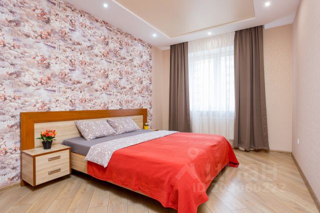 2-комн. апарт., 60 м², 13/18 этаж
