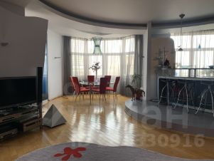 4-комн.кв., 164 м², этаж 6