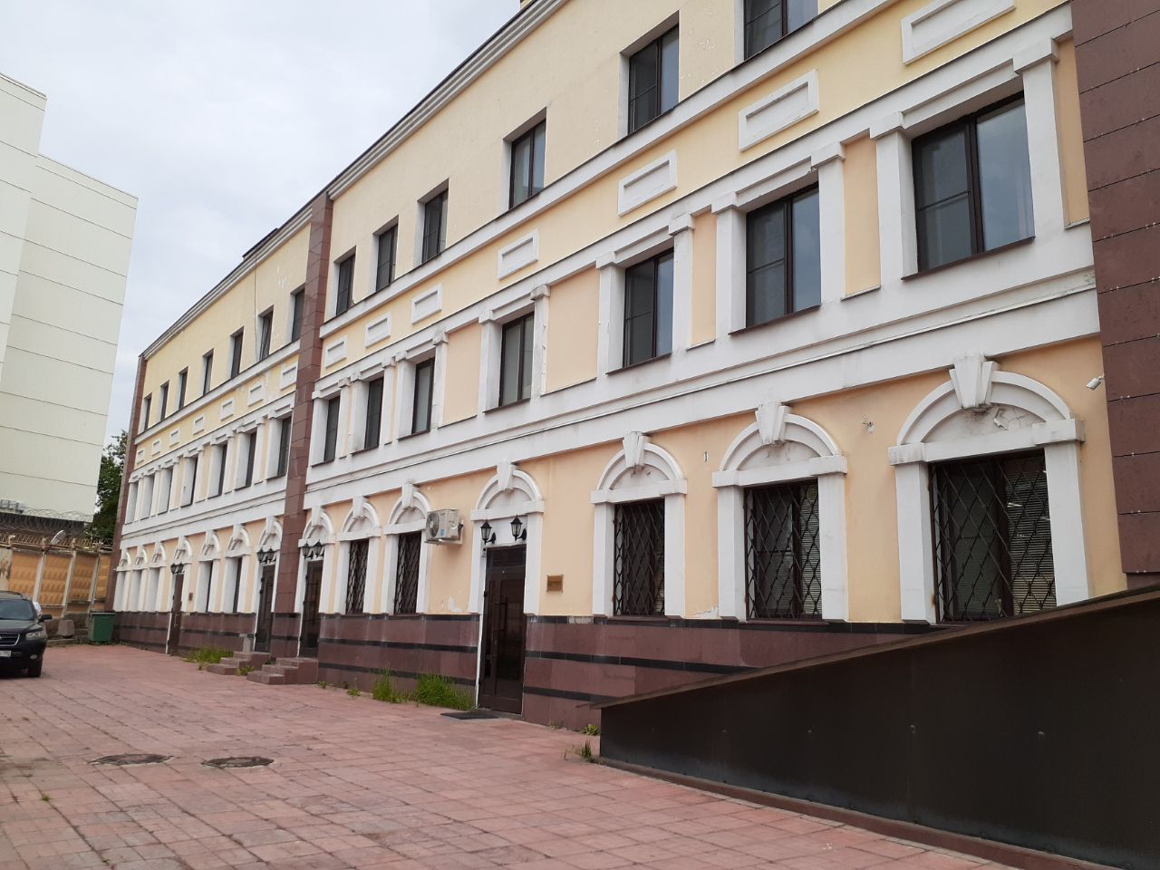 продажа помещений в БЦ на ул. Старая Басманная, 19с12