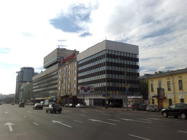 Торгово-офисный комплекс на Зубовском бульваре, 17с1