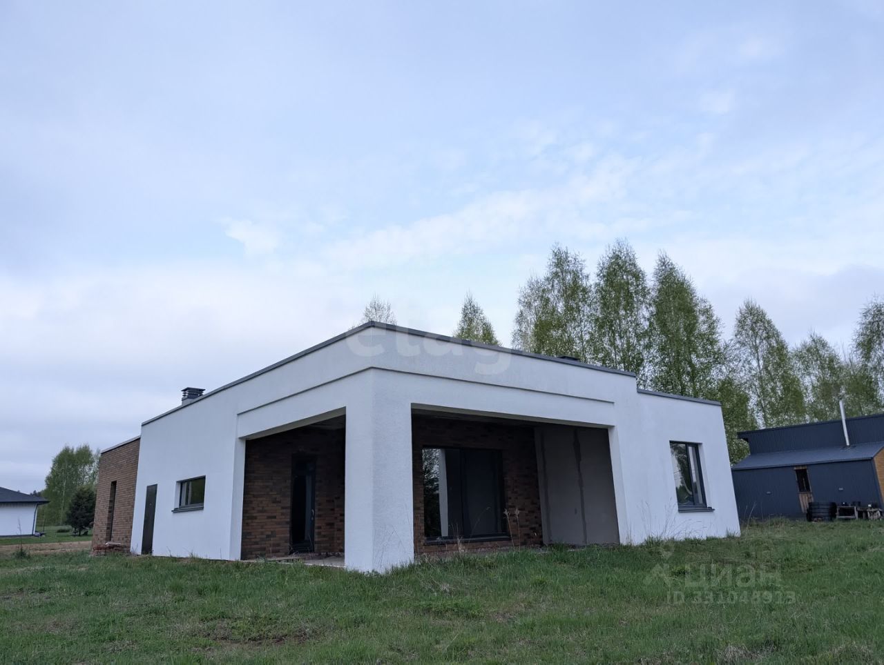 https://images.cdn-cian.ru/images/2901037332-1.jpg