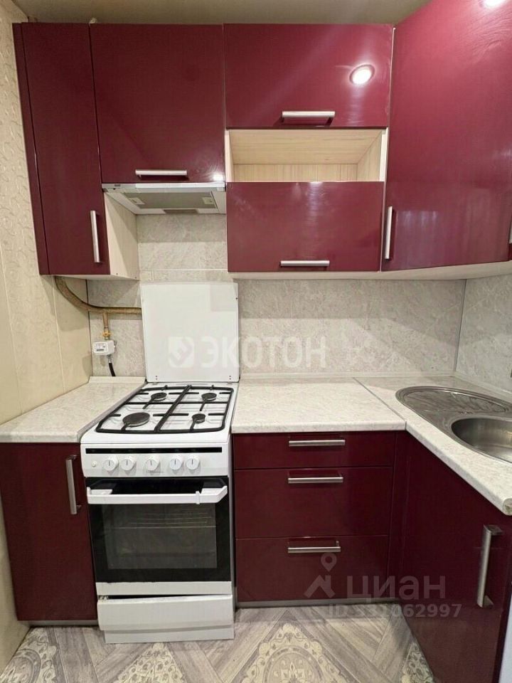 3-комн. кв., р-н Кировский, Санкт-Петербург