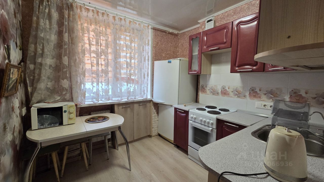 2-комн. кв., р-н Орджоникидзевский, Екатеринбург