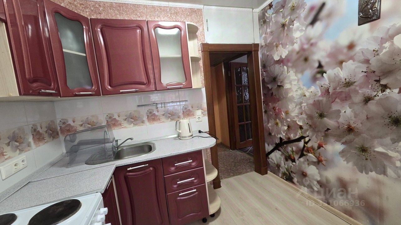 2-комн. кв., р-н Орджоникидзевский, Екатеринбург