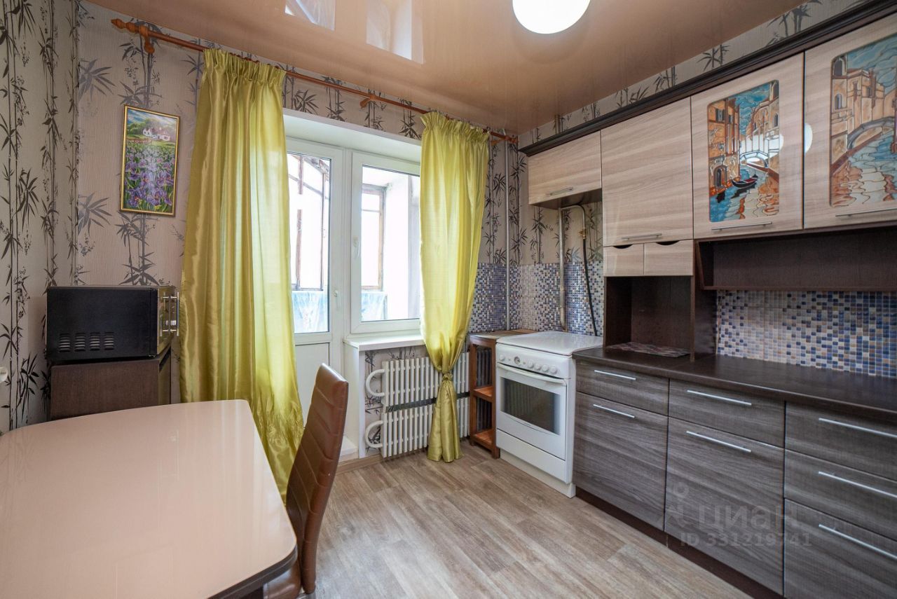 2-комн. кв., р-н Верх-Исетский, Екатеринбург