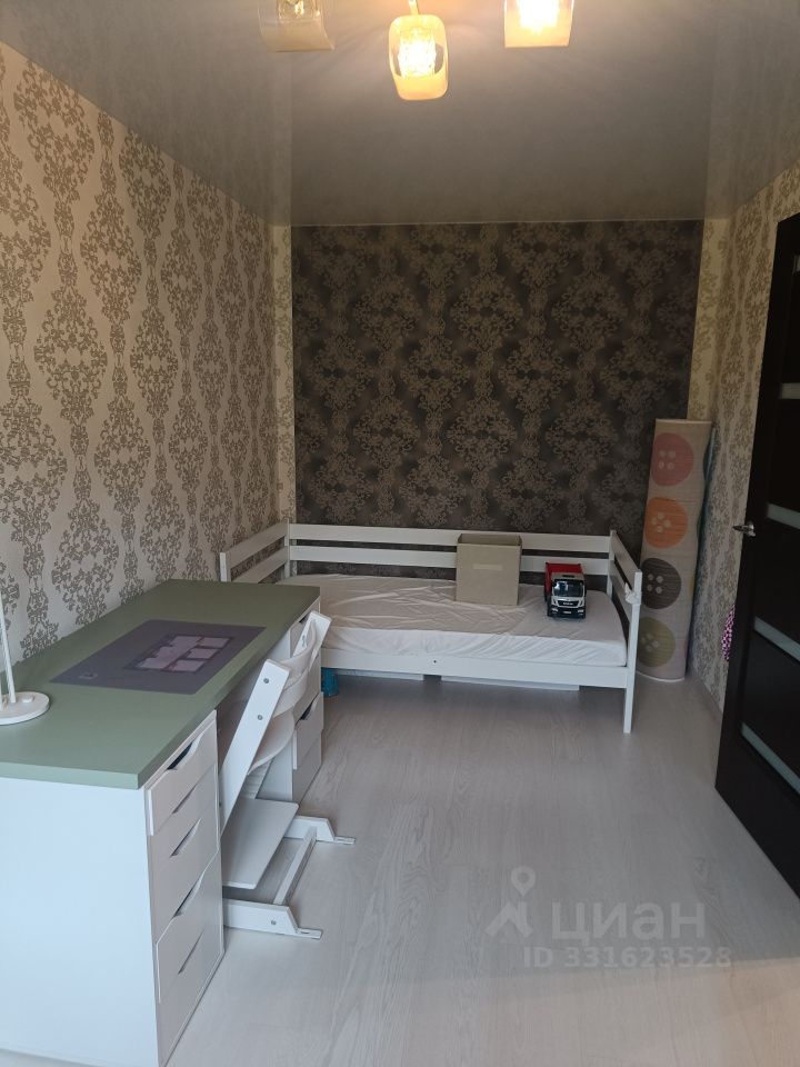 2-комн. кв., р-н Орджоникидзевский, Екатеринбург