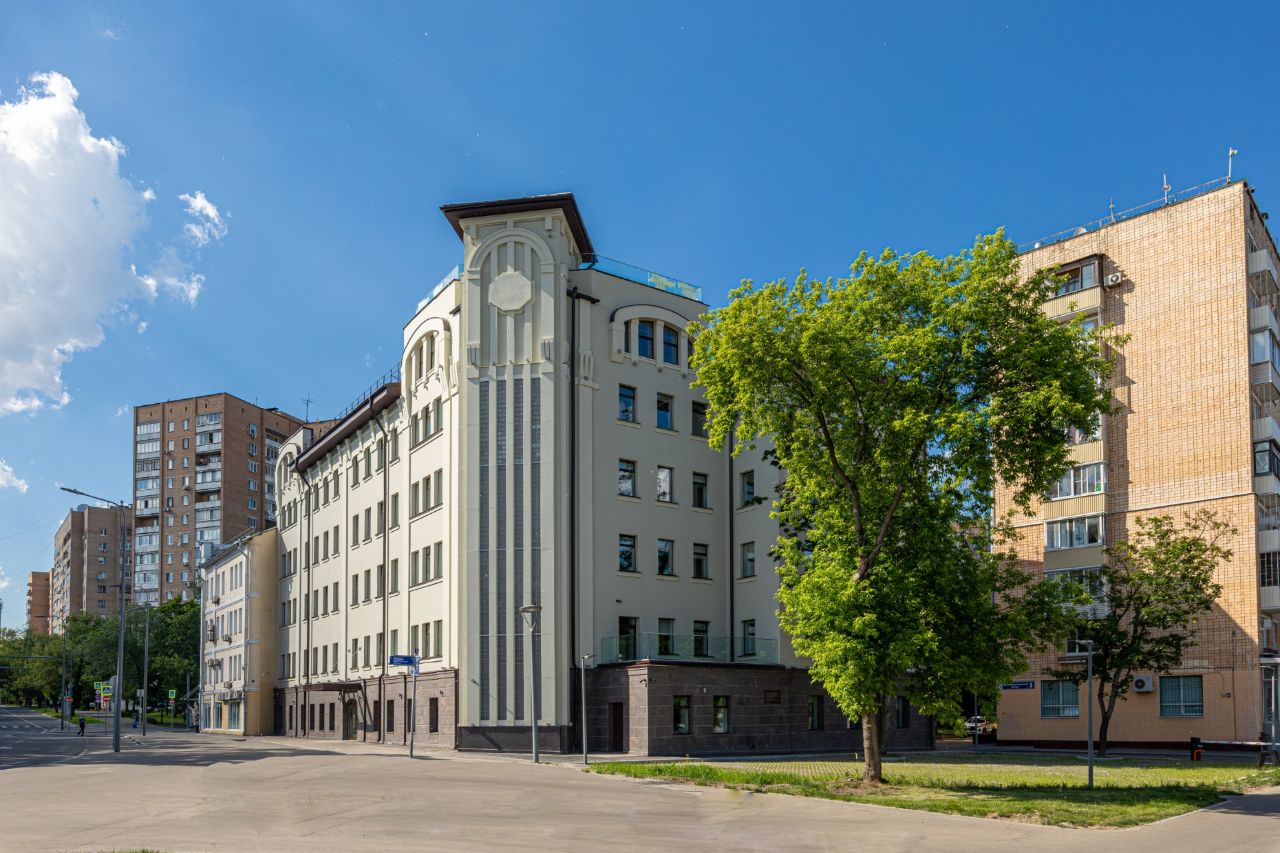 Бизнес Центр в Институтском переулке, 2