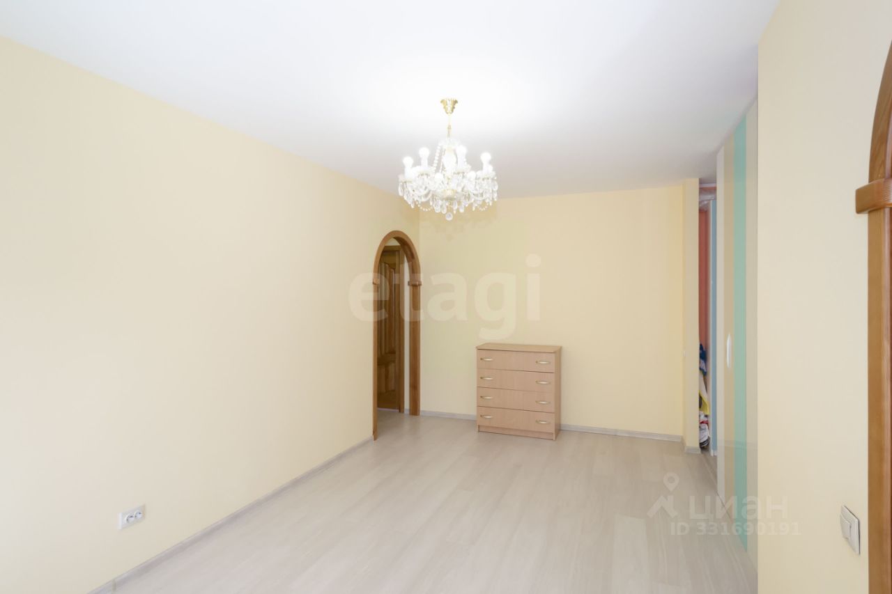 3-комн. кв., р-н Калининский, Новосибирск