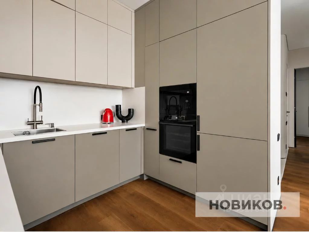 3-комн. кв., р-н Раменки, Москва