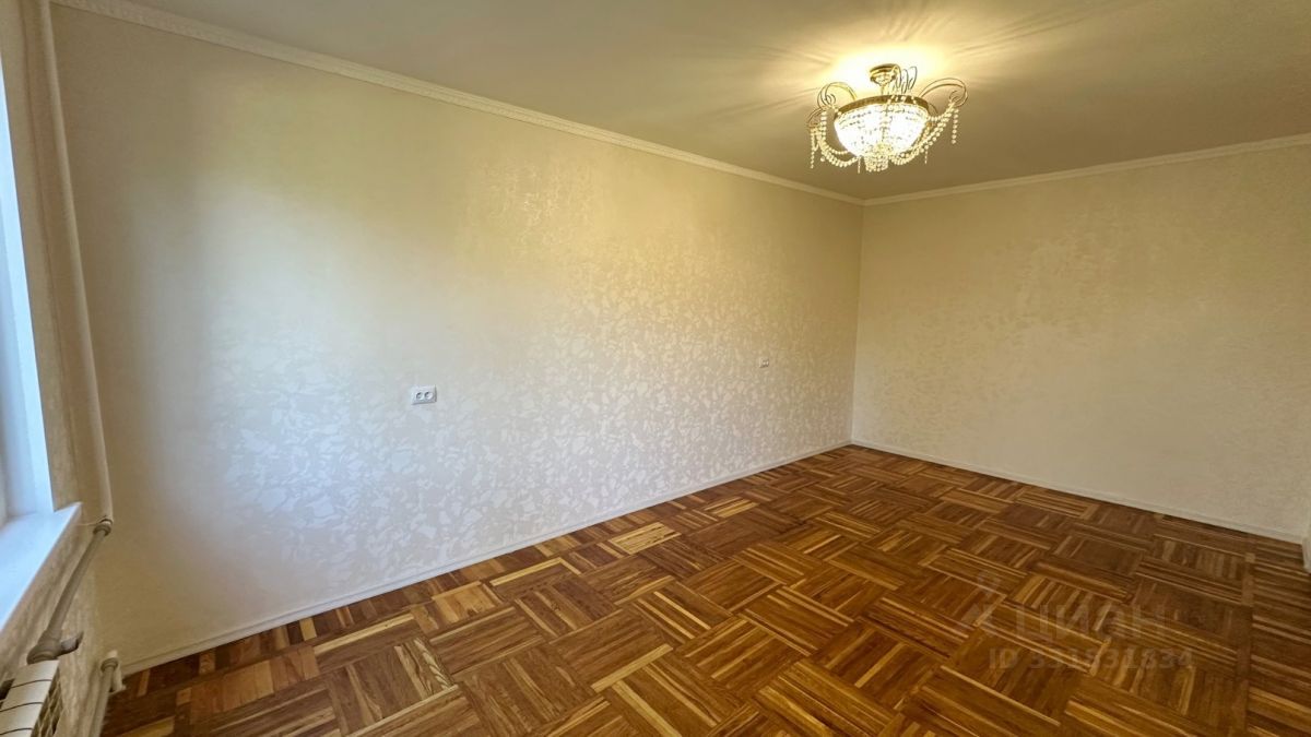 3-комн. кв., р-н Красносельский, Санкт-Петербург