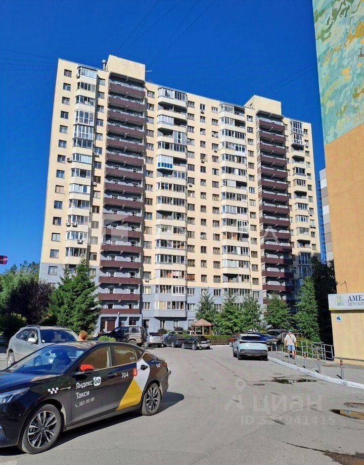 Торговая площадь, р-н Октябрьский, Новосибирск