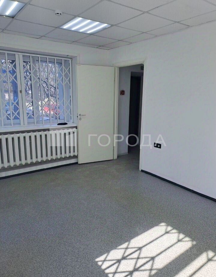 Торговая площадь, р-н Калининский, Новосибирск