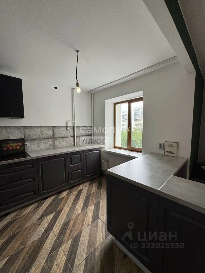 4-комн. кв., р-н Академический, Екатеринбург