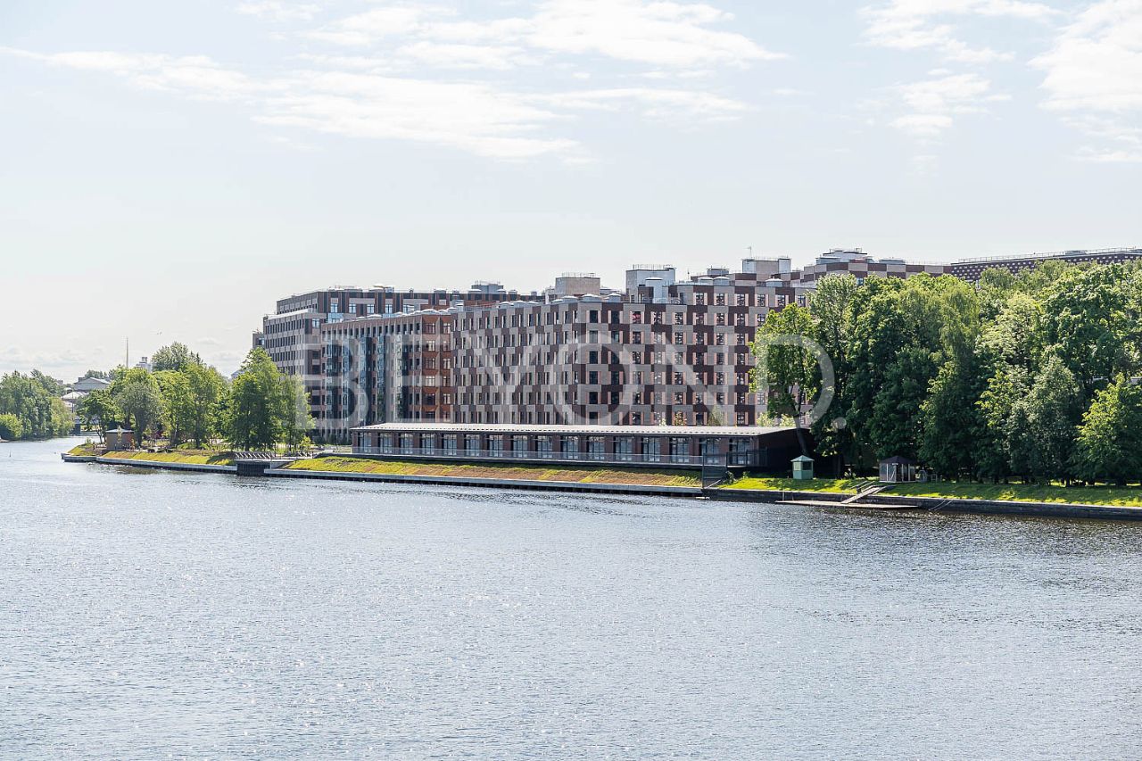 4-комн. кв., р-н Петроградский, Санкт-Петербург