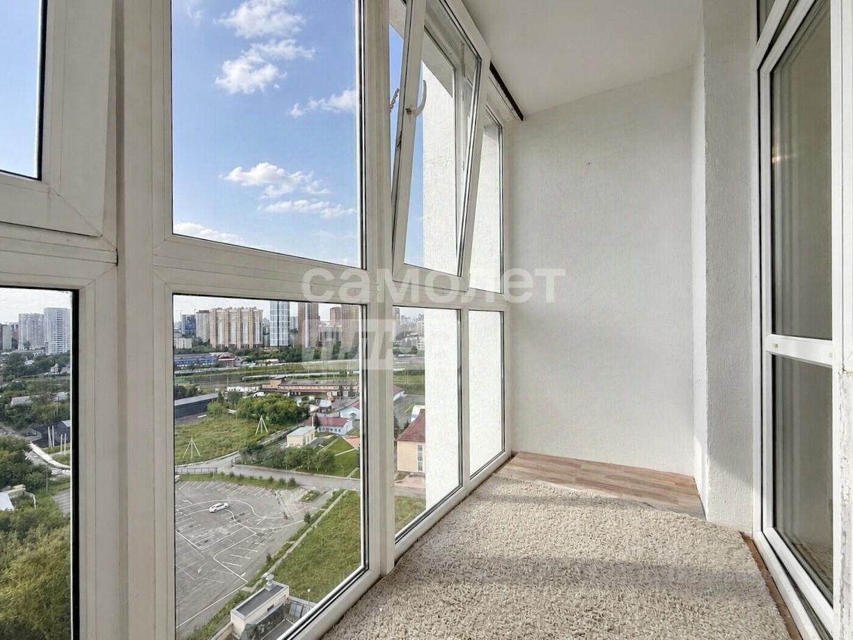 1-комн. кв., р-н Железнодорожный, Екатеринбург