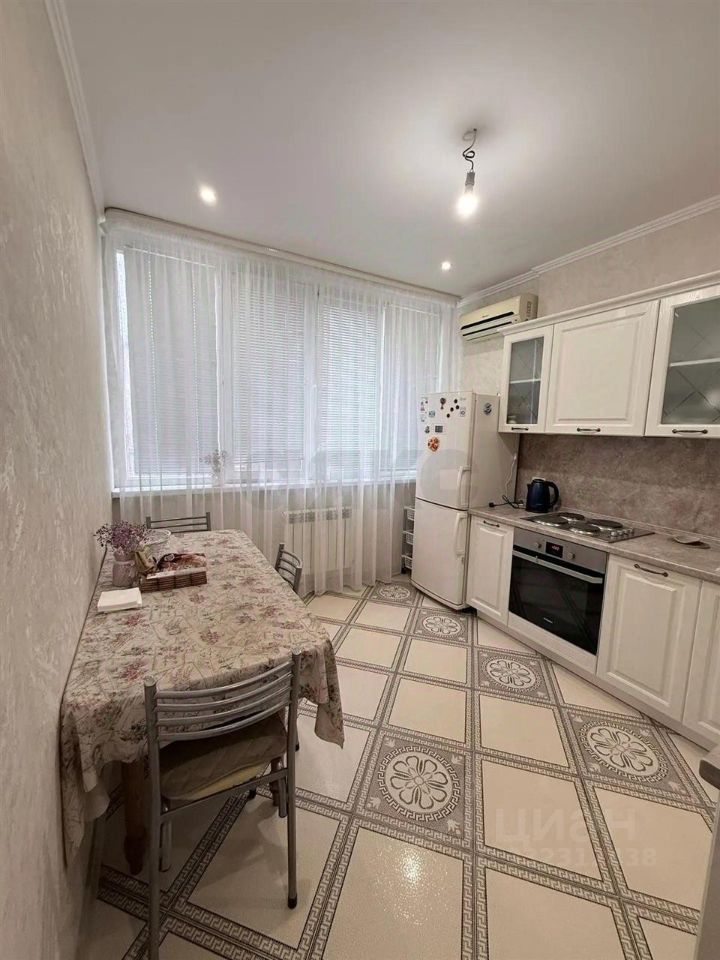 2-комн. кв., Прикубанский, Краснодар