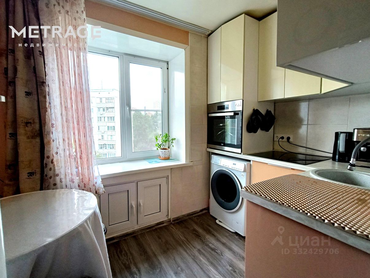 2-комн. кв., р-н Дзержинский, Новосибирск