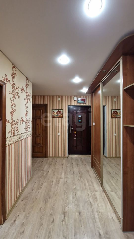 3-комн. кв., р-н Кировский, Казань