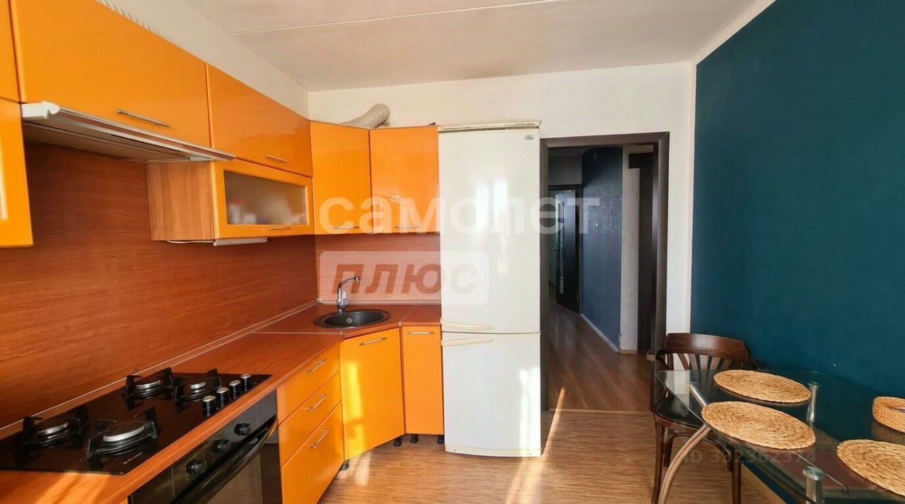 3-комн. кв., р-н Октябрьский, Екатеринбург