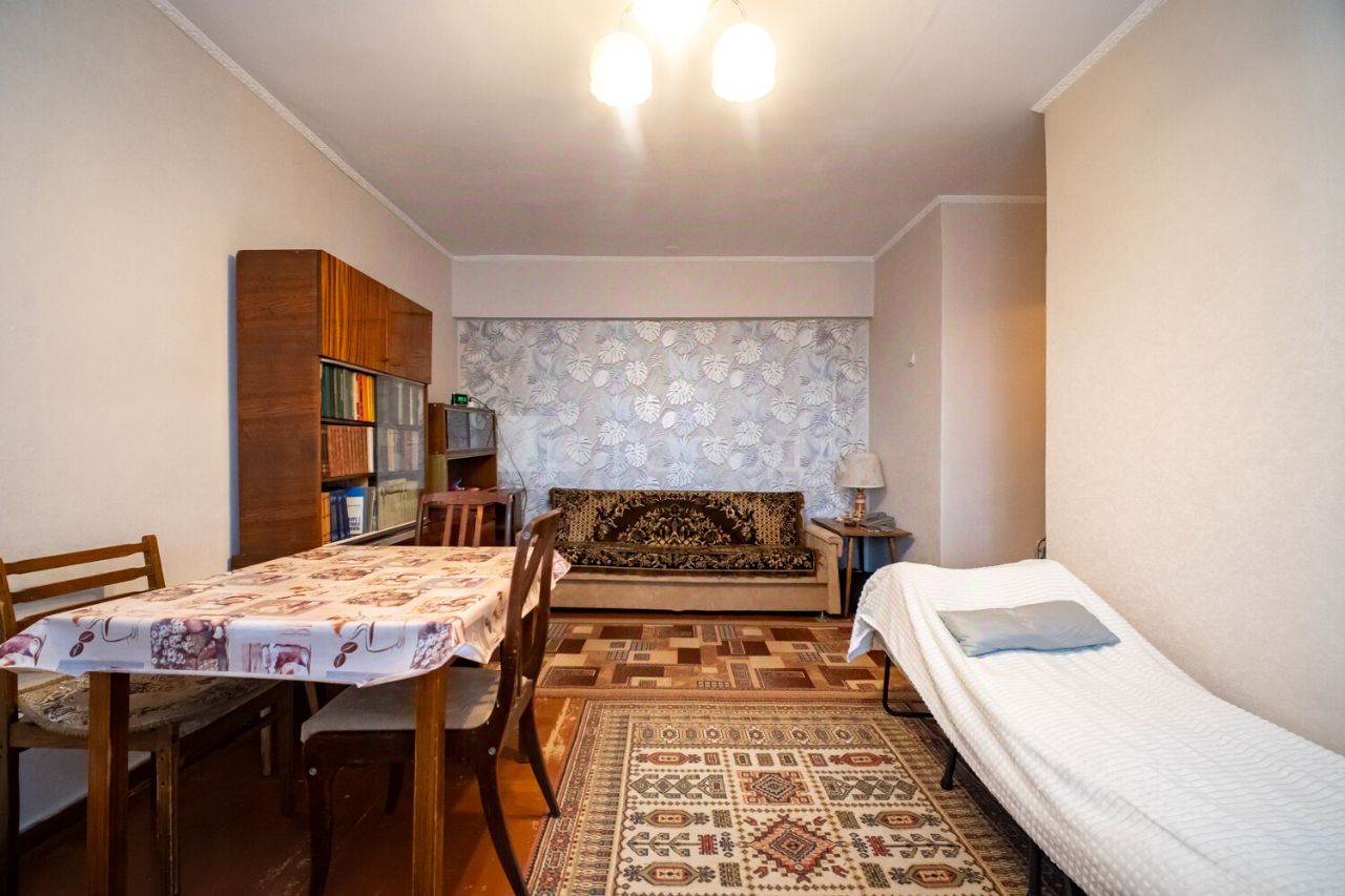 2-комн. кв., р-н Центральный, Новосибирск