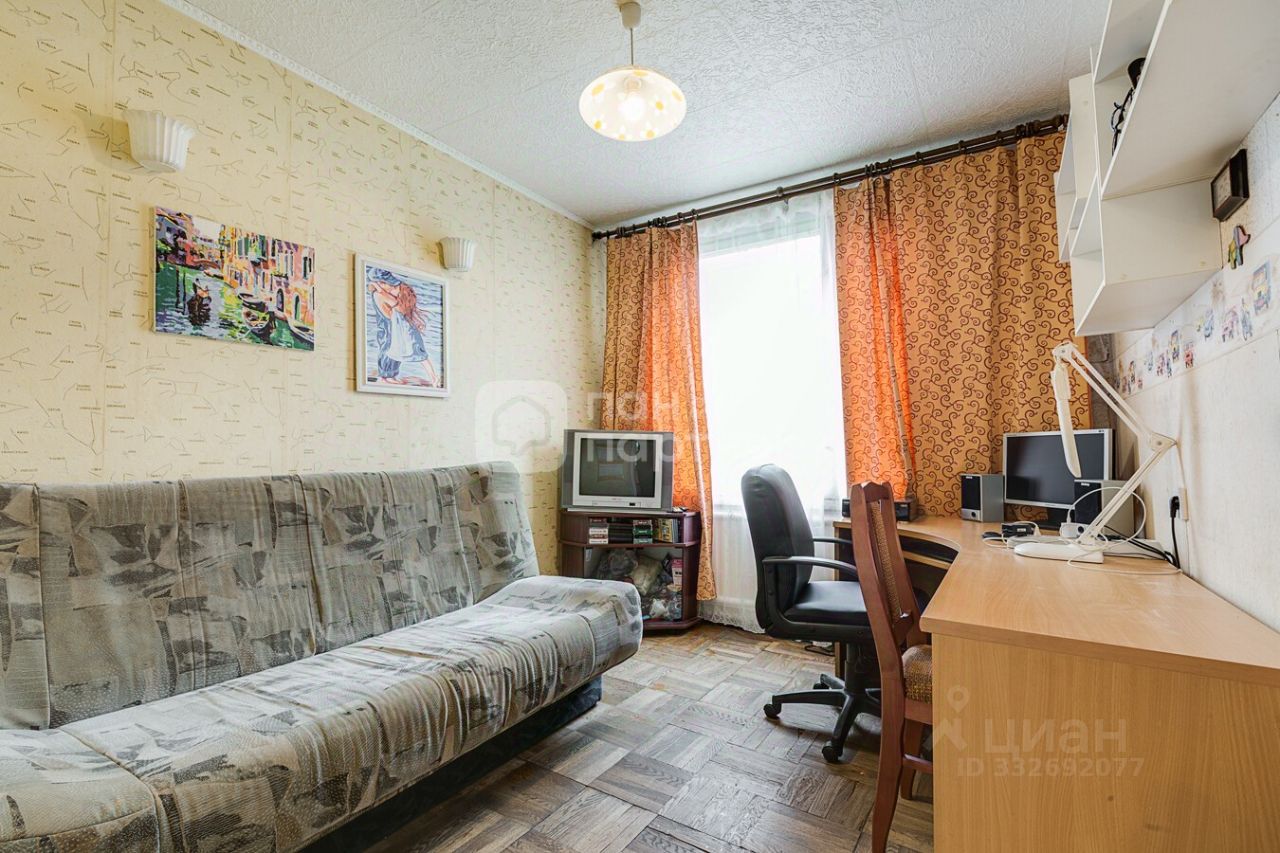 4-комн. кв., р-н Кировский, Санкт-Петербург