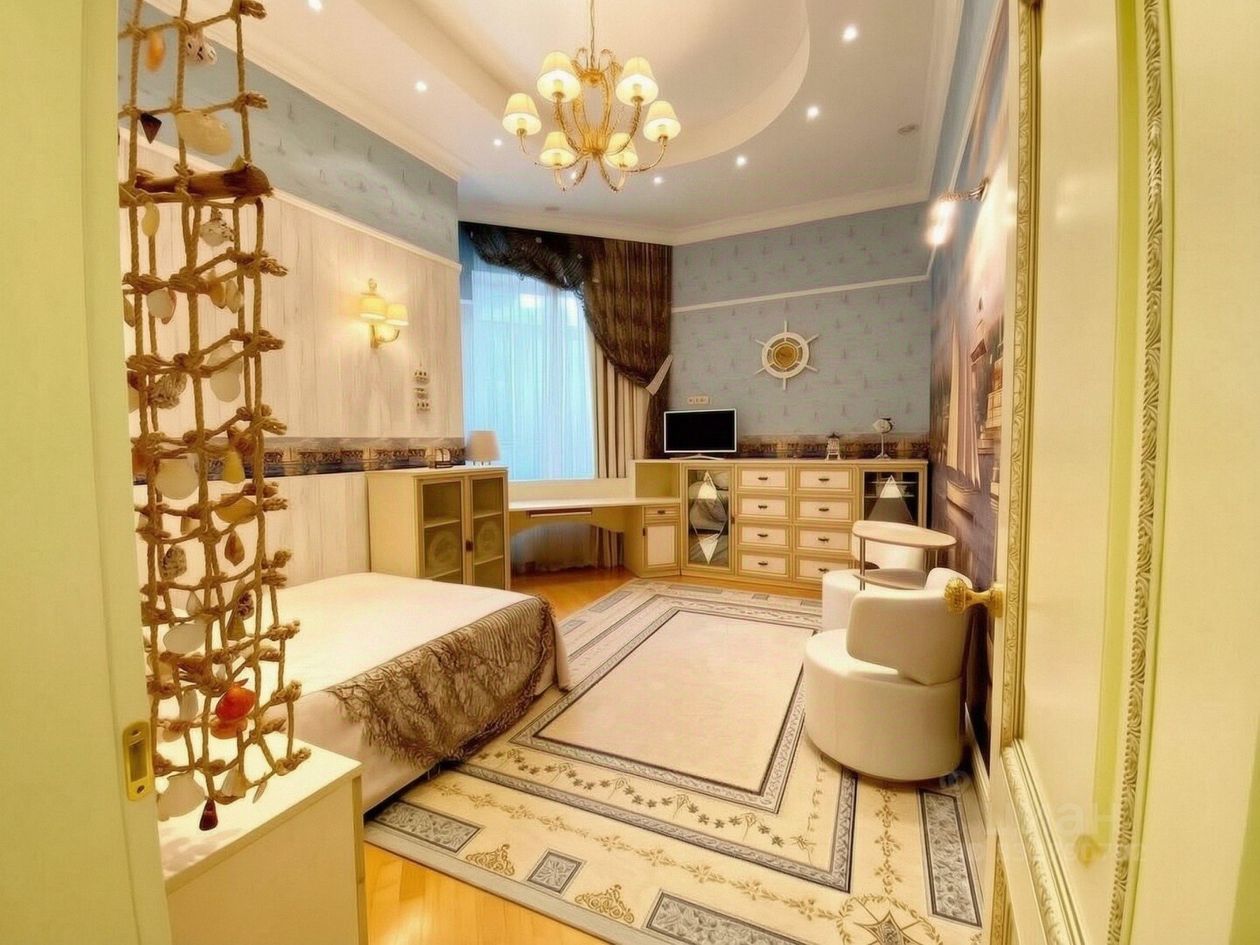 4-комн. кв., р-н Раменки, Москва