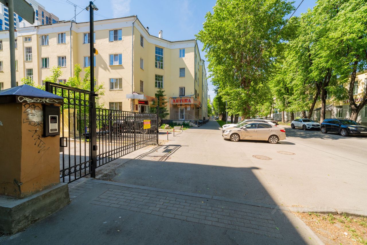 Торговая площадь, р-н Центр, Екатеринбург