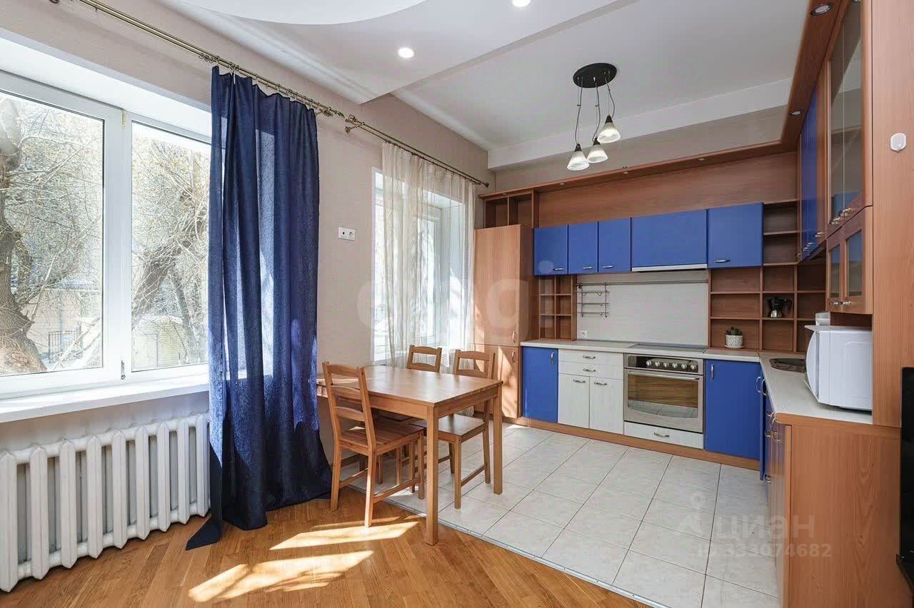 2-комн. кв., р-н Центральный, Новосибирск