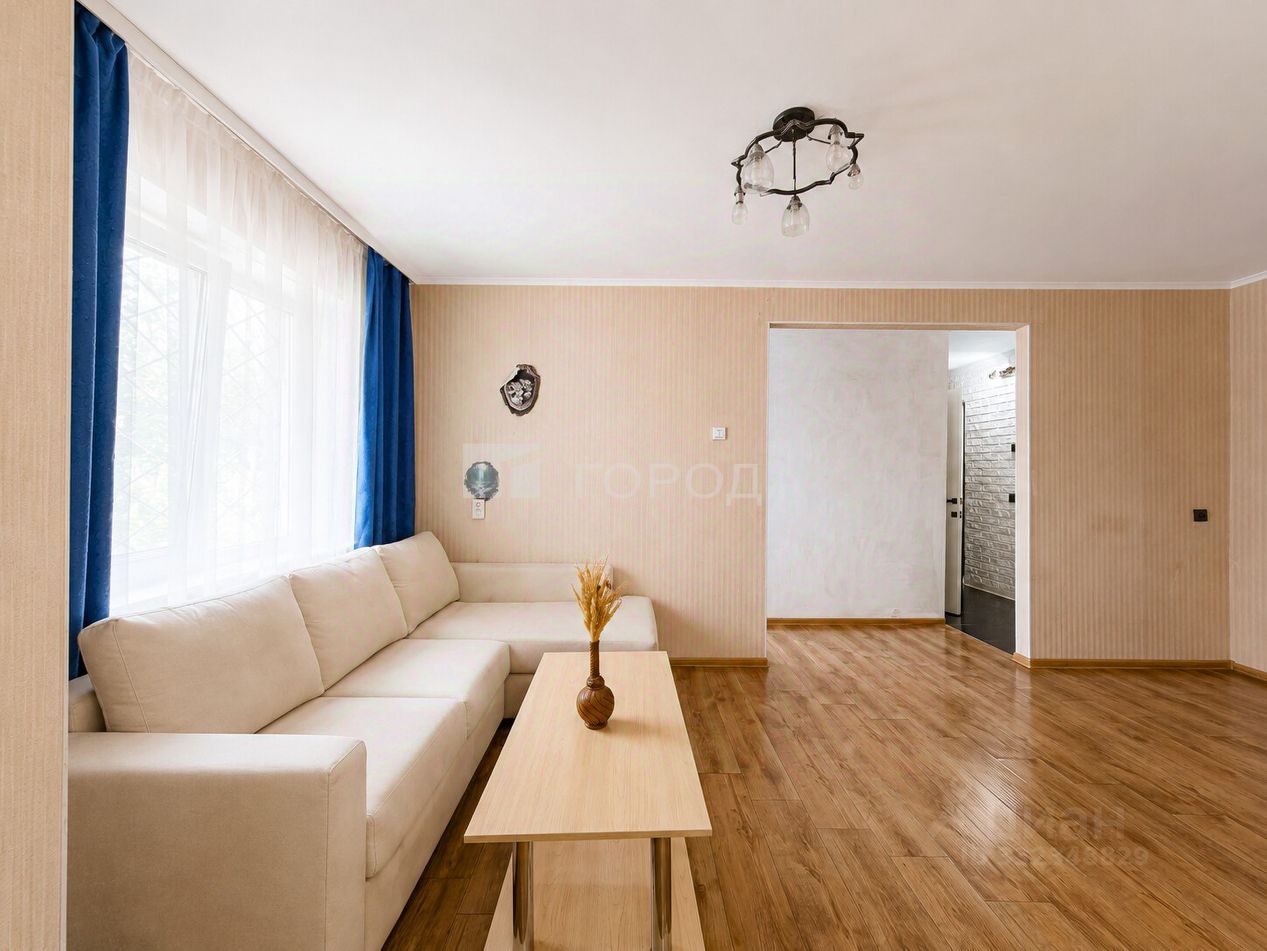 2-комн. кв., р-н Центральный, Новосибирск