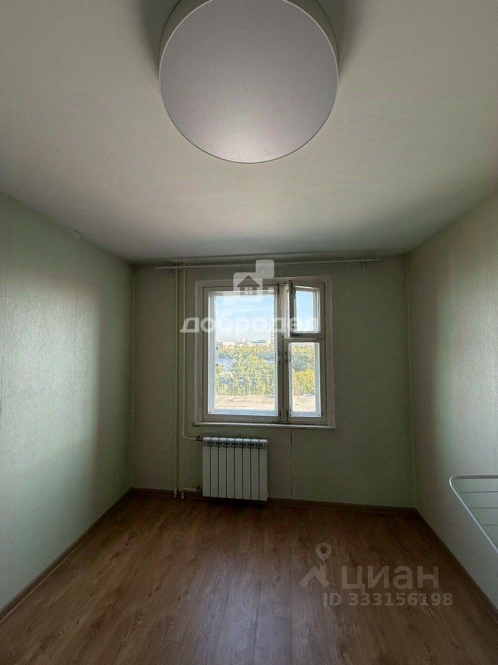 3-комн. кв., р-н Верх-Исетский, Екатеринбург