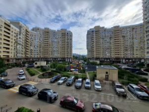 2-комн.кв., 75 м², этаж 3 2-комн.кв., 75 м², этаж 3