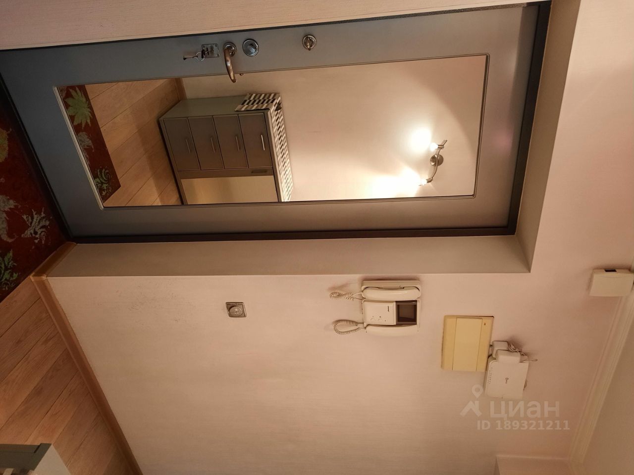2-комнатная квартира, 55 м² — фото 1