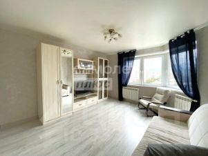 3-комн.кв., 72 м², этаж 13 3-комн.кв., 72 м², этаж 13