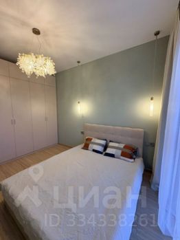 2-комн.кв., 40 м², этаж 21