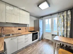 3-комн.кв., 65 м², этаж 4