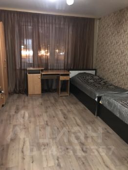 2-комн.кв., 72 м², этаж 4