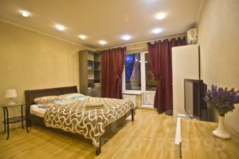 1-комн. кв 32 м2, 1/9 эт