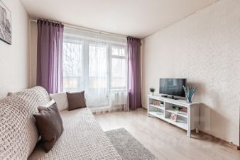 1-комн.кв., 42 м², этаж 5