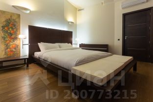 2-комн.кв., 70 м², этаж 2