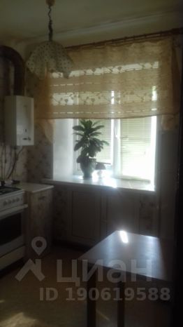 1-комн.кв., 45 м², этаж 3