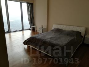 3-комн.кв., 210 м², этаж 63