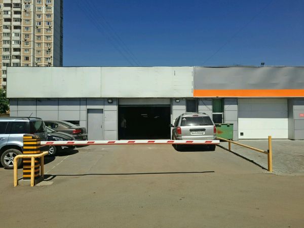 Отдельно стоящее здание на ул. Академика Королёва, 8к1с2