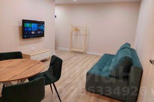 2-комн. кв 42 м2, 1/4 эт