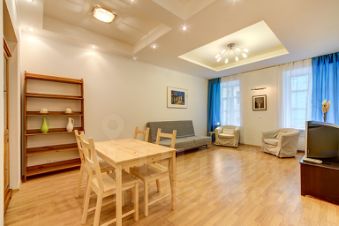 3-комн.кв., 80 м², этаж 2